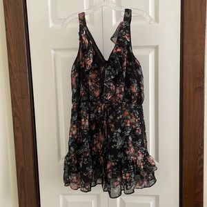 Myth NYC floral dress GREAT CONDITION